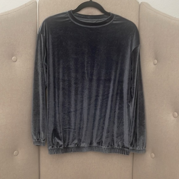 LCW Maternity Shiny Gray Velvet Maternity Sweatshirt & Sweatpants Small - Picture 14 of 15